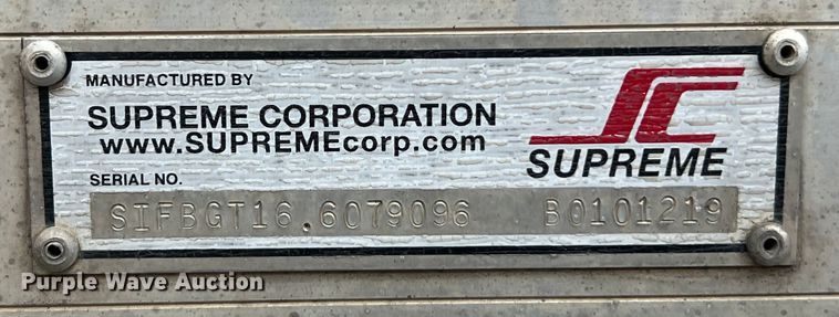 image for item LU9857 2011 GMC Savana G3500 box truck