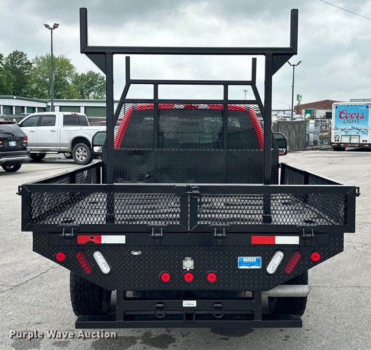 image for item ND9319 2017 Ford F350 Super Duty XL flatbed pickup truck