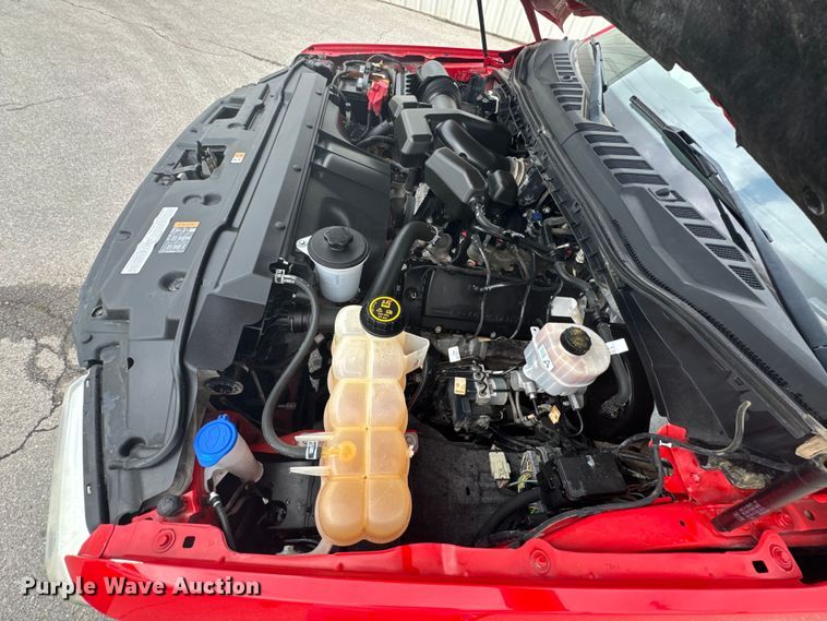 image for item ND9319 2017 Ford F350 Super Duty XL flatbed pickup truck