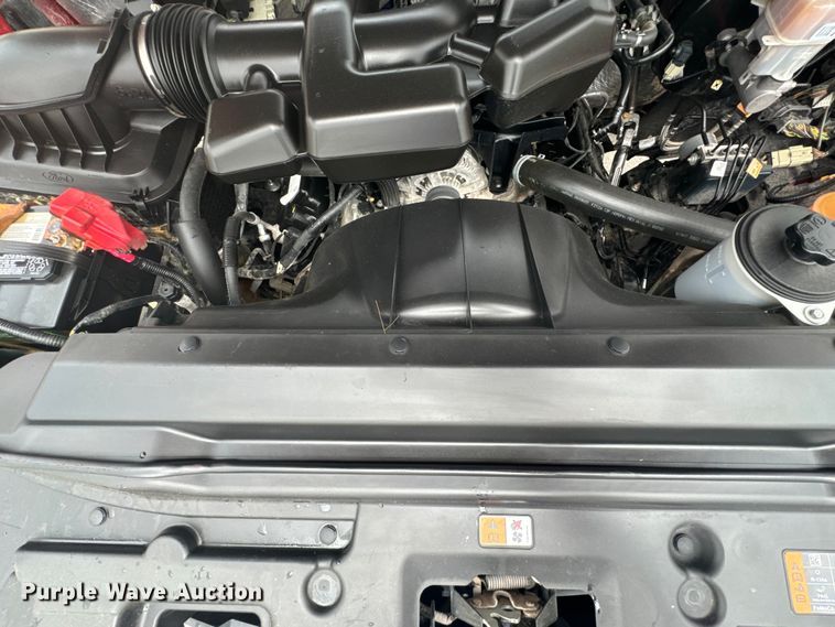 image for item ND9319 2017 Ford F350 Super Duty XL flatbed pickup truck