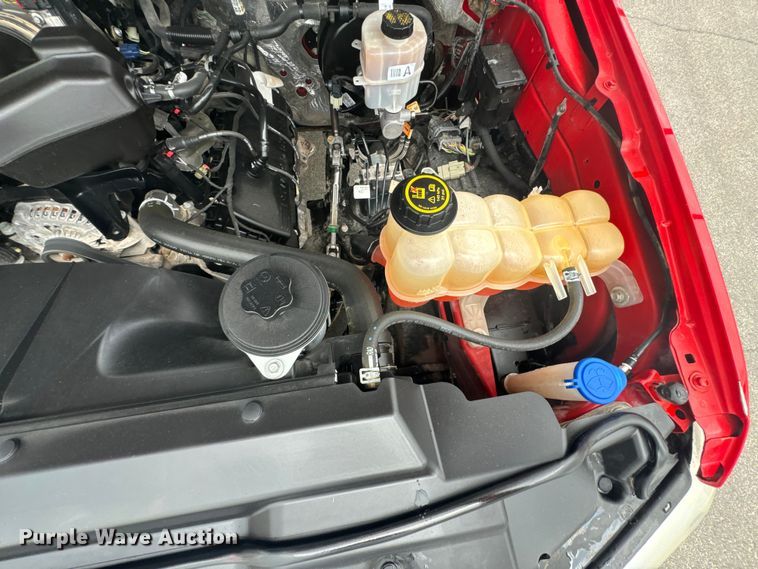 image for item ND9319 2017 Ford F350 Super Duty XL flatbed pickup truck