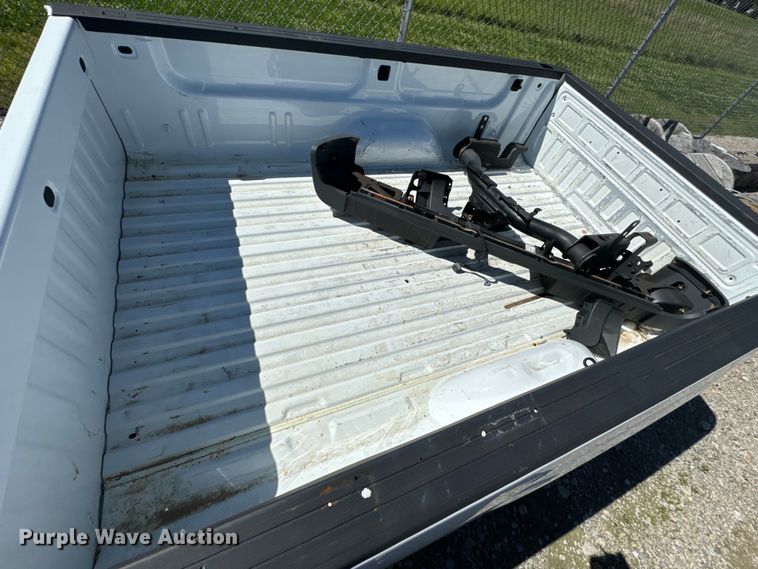 image for item ND9322 GMC Sierra truck bed