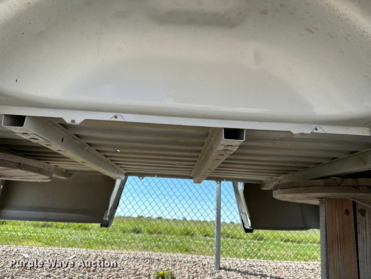 image for item ND9322 GMC Sierra truck bed