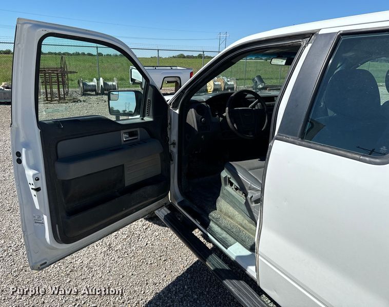 image for item ND9324 2011 Ford F150 XL SuperCab pickup truck