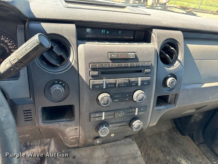 image for item ND9324 2011 Ford F150 XL SuperCab pickup truck