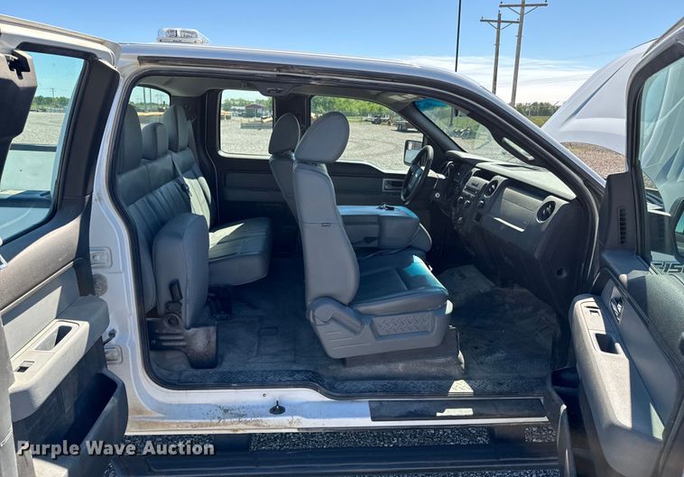 image for item ND9324 2011 Ford F150 XL SuperCab pickup truck