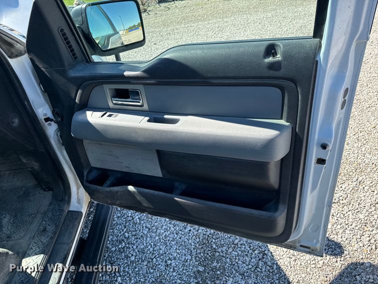 image for item ND9324 2011 Ford F150 XL SuperCab pickup truck