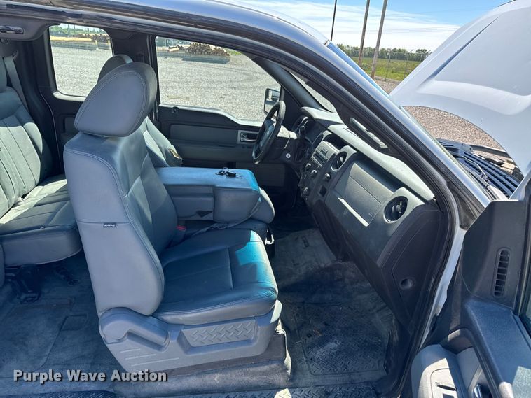 image for item ND9324 2011 Ford F150 XL SuperCab pickup truck