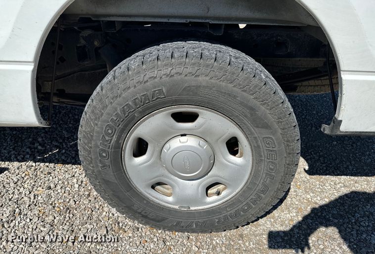 image for item ND9324 2011 Ford F150 XL SuperCab pickup truck