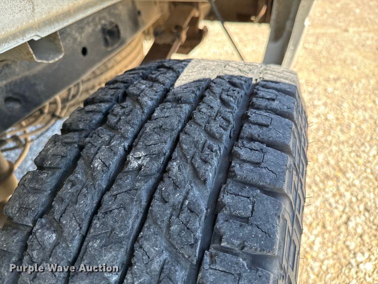 image for item ND9324 2011 Ford F150 XL SuperCab pickup truck