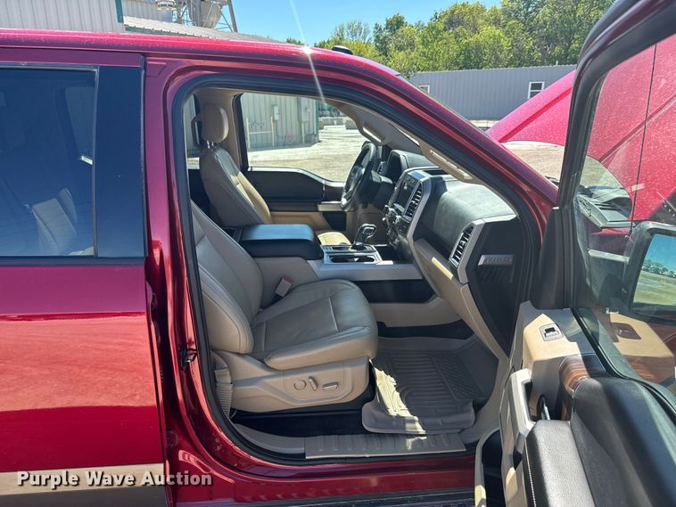 image for item ND9329 2016 Ford  F150 SuperCrew pickup truck