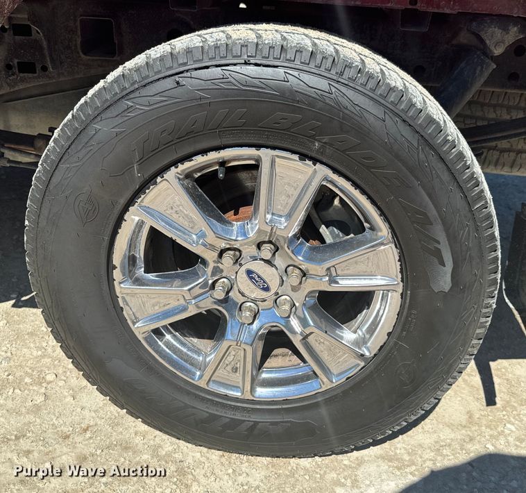 image for item ND9329 2016 Ford  F150 SuperCrew pickup truck