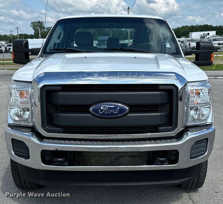 image for item ND9358 2013 Ford F250 Super Duty Crew Cab pickup truck