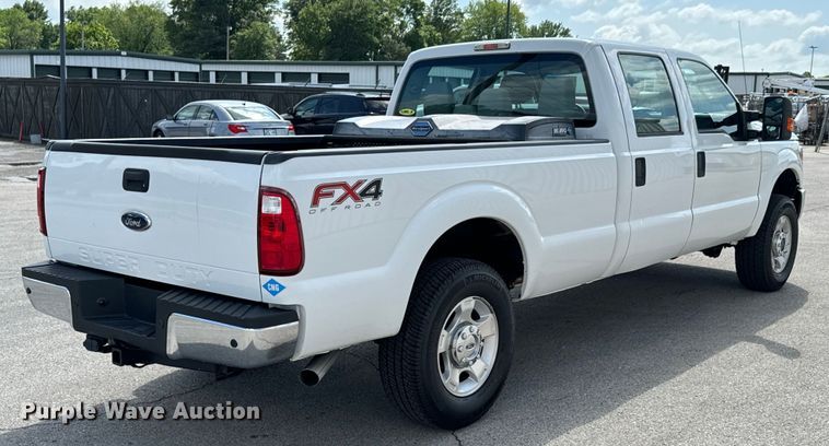 image for item ND9358 2013 Ford F250 Super Duty Crew Cab pickup truck