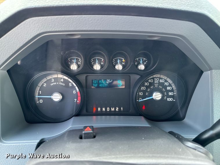 image for item ND9358 2013 Ford F250 Super Duty Crew Cab pickup truck