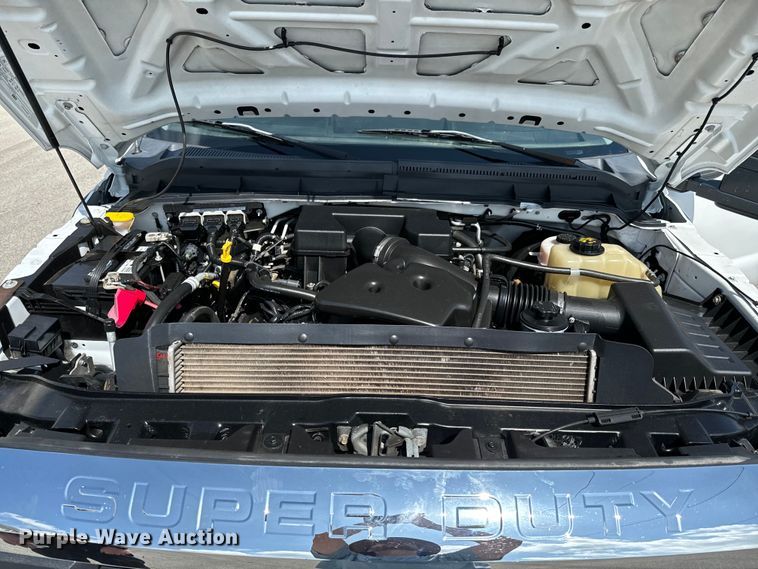 image for item ND9358 2013 Ford F250 Super Duty Crew Cab pickup truck