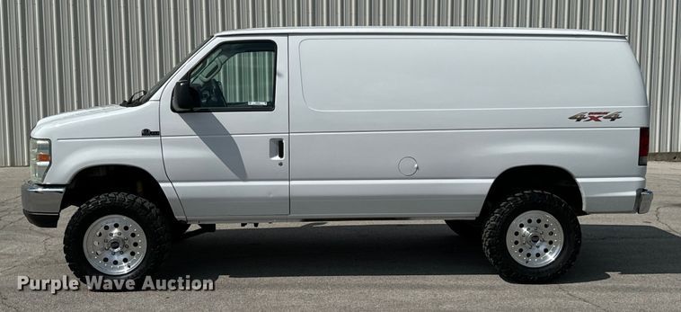 image for item ND9361 2012 Ford E150 van