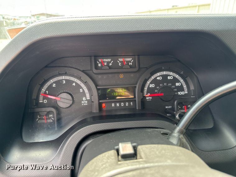 image for item ND9361 2012 Ford E150 van