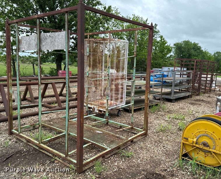 image for item ND9367 (8) racks