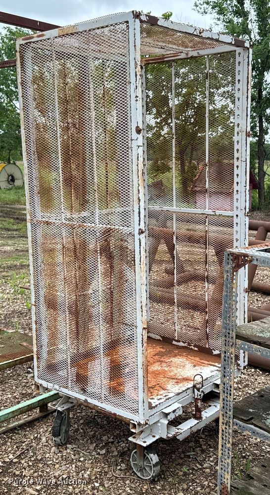 image for item ND9367 (8) racks