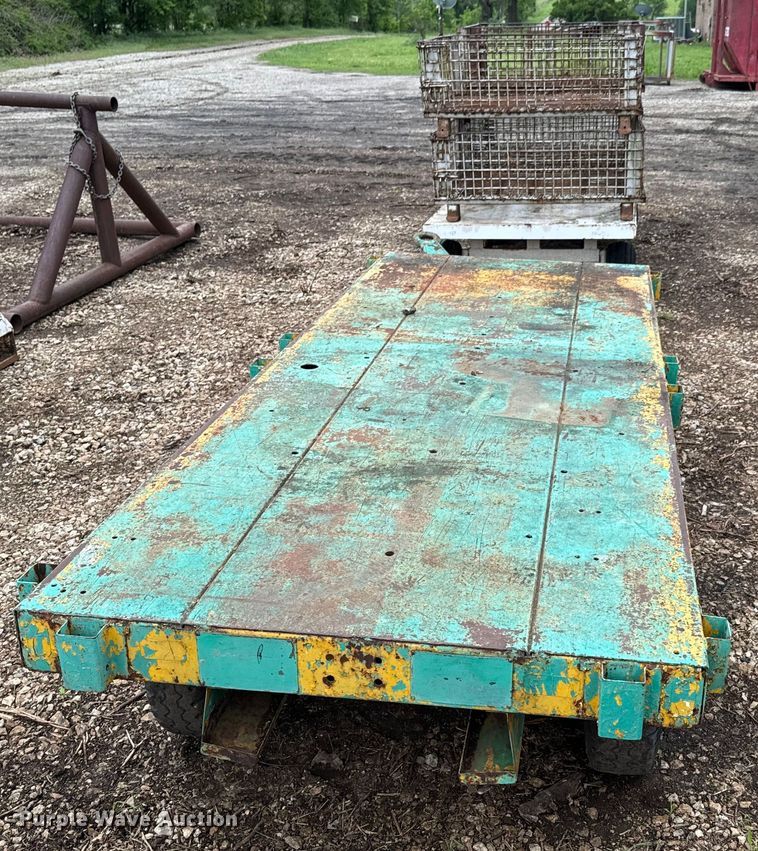 image for item ND9368 (2) utility carts