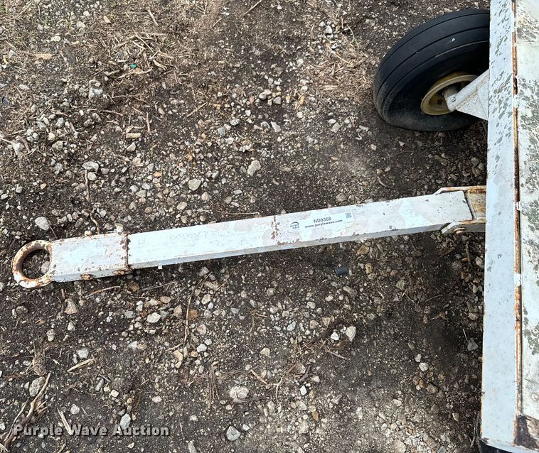 image for item ND9368 (2) utility carts