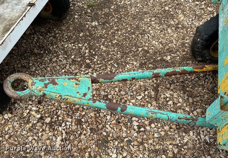 image for item ND9368 (2) utility carts