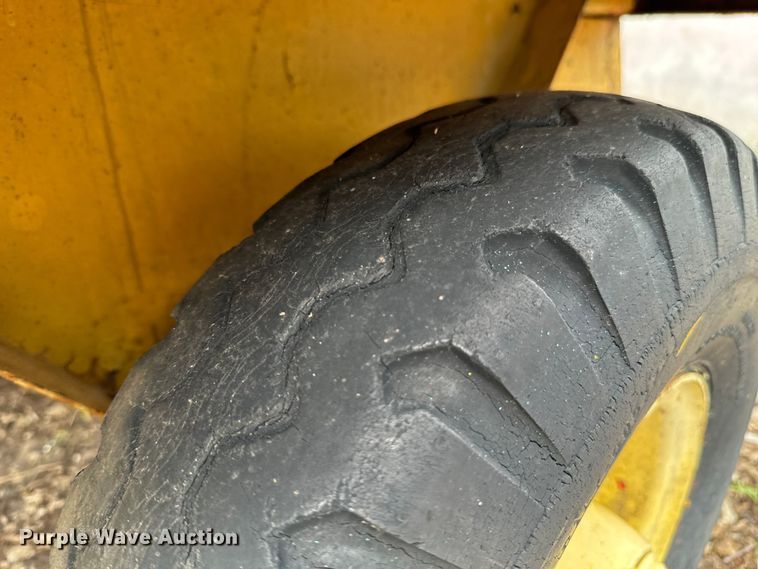 image for item ND9368 (2) utility carts