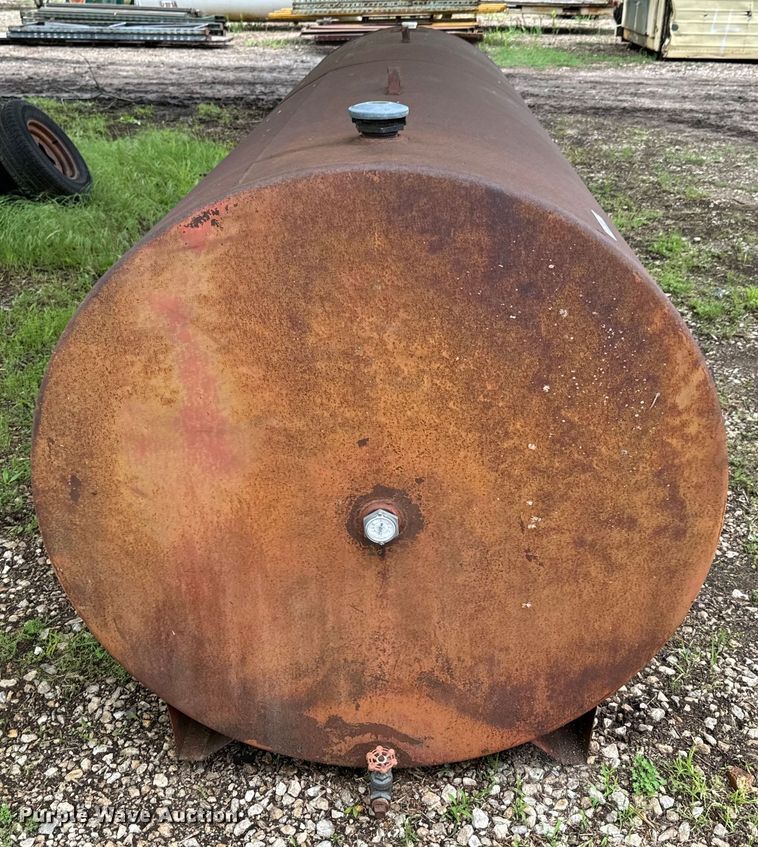 image for item ND9381 Fuel tank