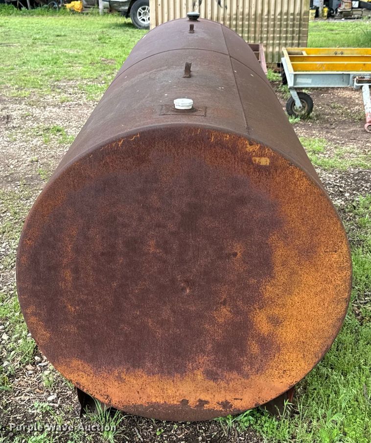 image for item ND9381 Fuel tank