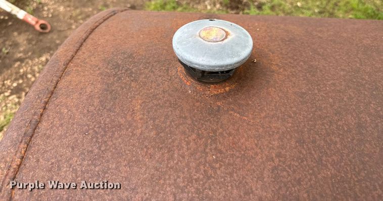 image for item ND9381 Fuel tank