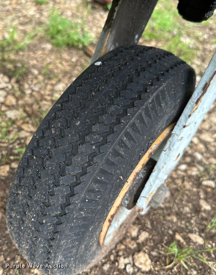 image for item ND9383 Utility carts