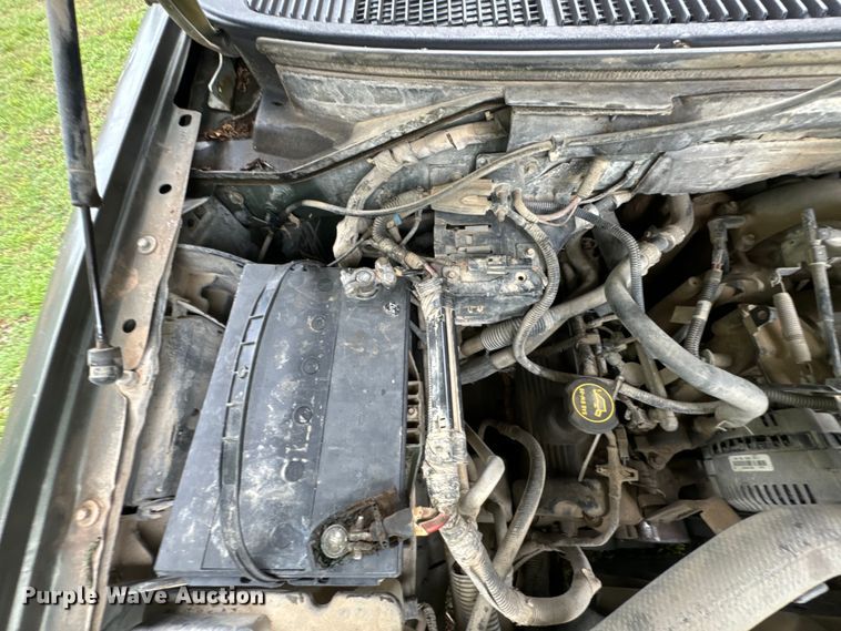 image for item ND9386 2001 Ford Expedition XLT SUV