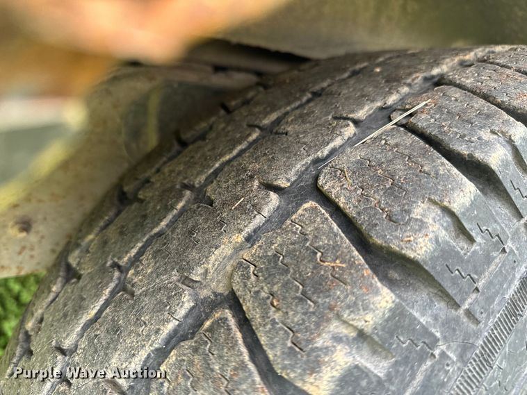 image for item ND9386 2001 Ford Expedition XLT SUV