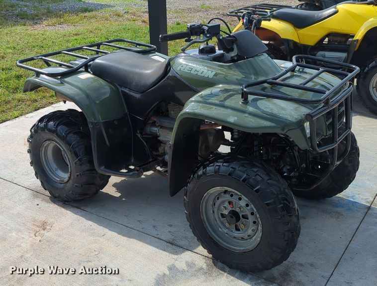 image for item NG9764 2004 Honda Recon ATV