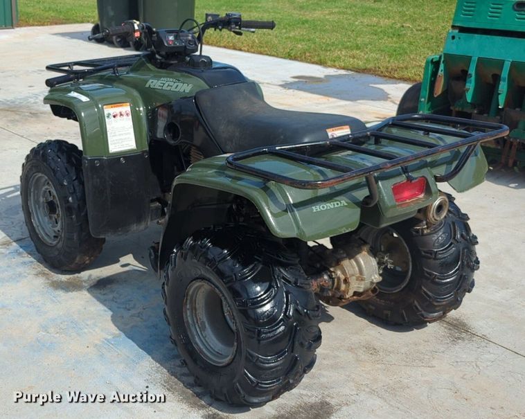 image for item NG9764 2004 Honda Recon ATV