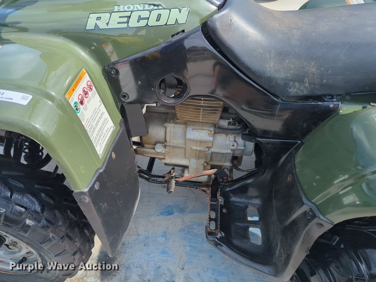 image for item NG9764 2004 Honda Recon ATV