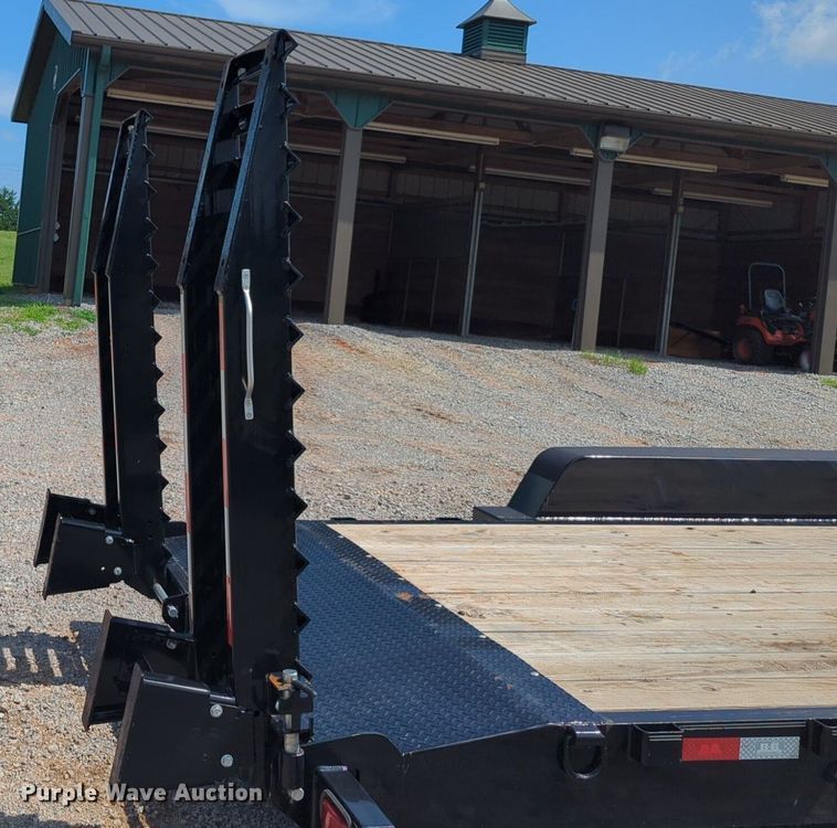 image for item NG9777 2022 Behnke equipment trailer