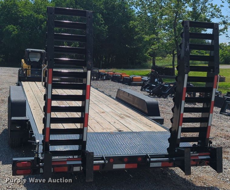 image for item NG9777 2022 Behnke equipment trailer