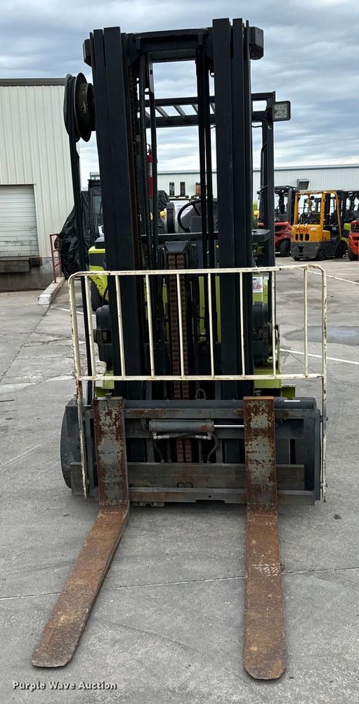 image for item NL9762 Clark GCX50 forklift