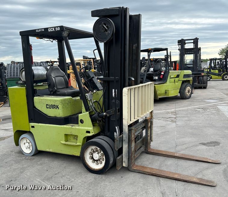 image for item NL9762 Clark GCX50 forklift