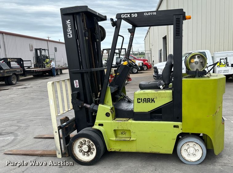 image for item NL9762 Clark GCX50 forklift