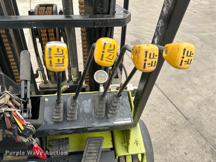 image for item NL9762 Clark GCX50 forklift