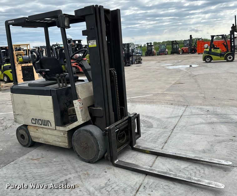image for item NL9765 1999 Crown 50FCTT-188 forklift