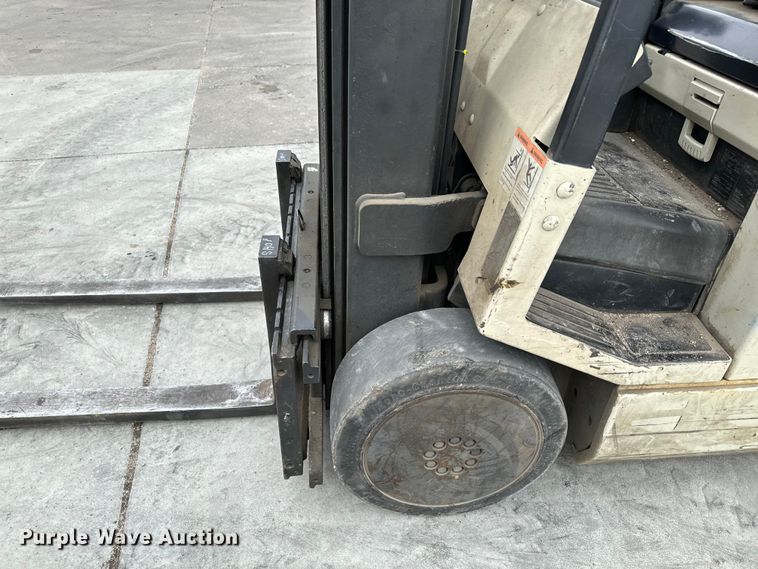 image for item NL9765 1999 Crown 50FCTT-188 forklift