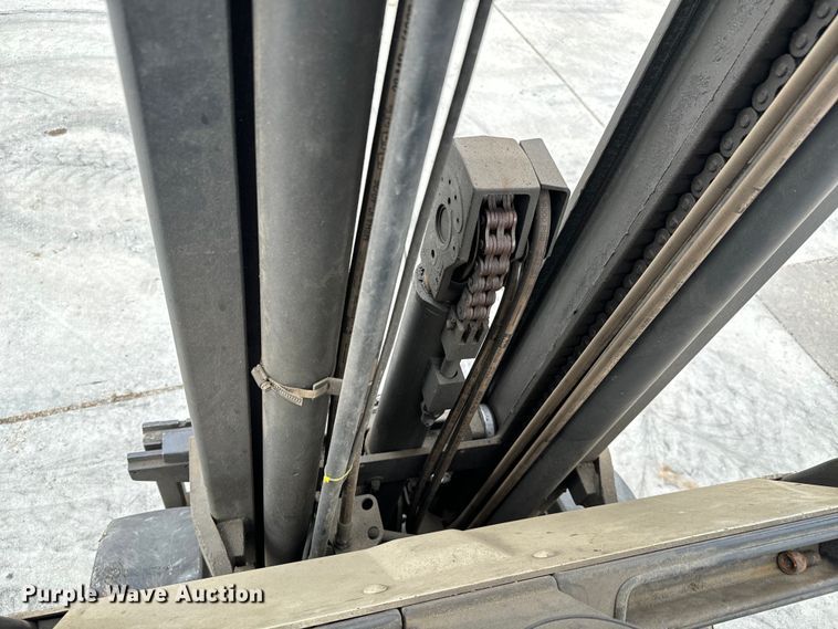 image for item NL9765 1999 Crown 50FCTT-188 forklift