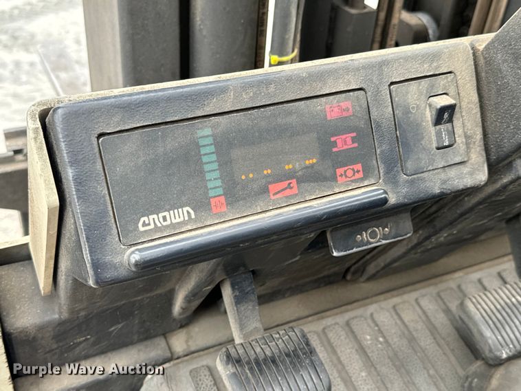 image for item NL9765 1999 Crown 50FCTT-188 forklift