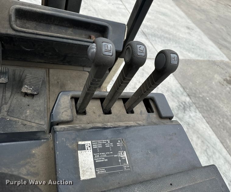 image for item NL9765 1999 Crown 50FCTT-188 forklift