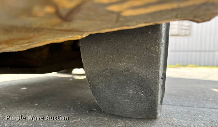 image for item NL9766 1974 Allis Chalmers  ACC40 forklift