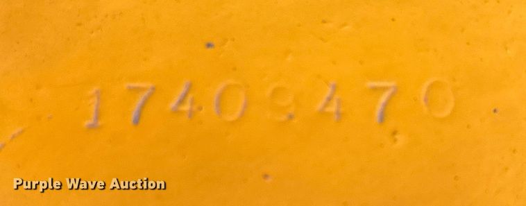 image for item NL9766 1974 Allis Chalmers  ACC40 forklift